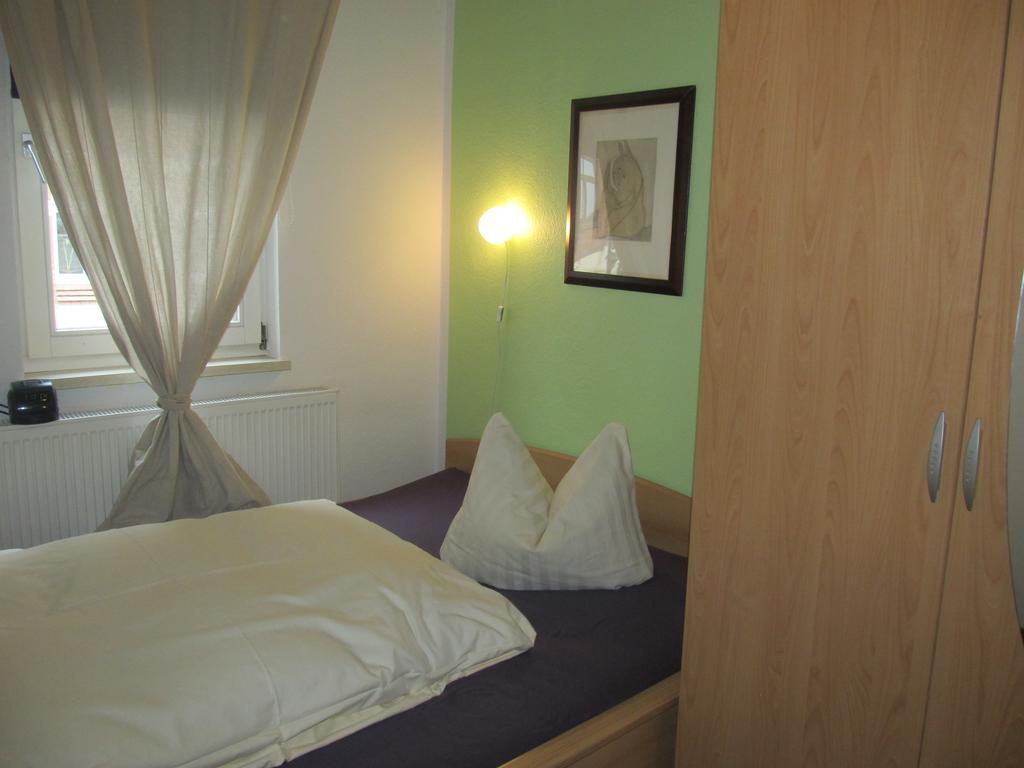 Pension Mahrets Puppenstube Eisenach Exterior photo